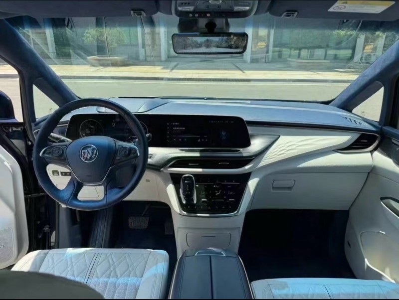 济宁22年别克GL86