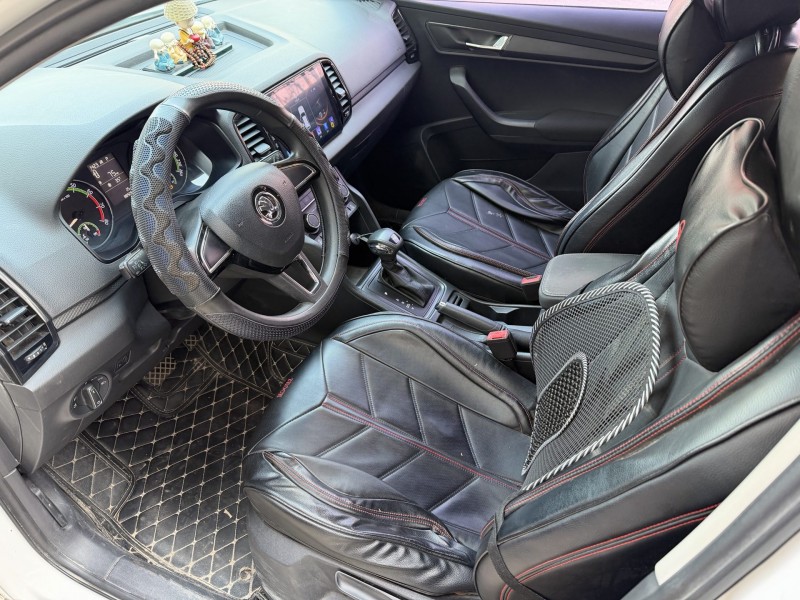 济宁18年斯柯达柯珞克8