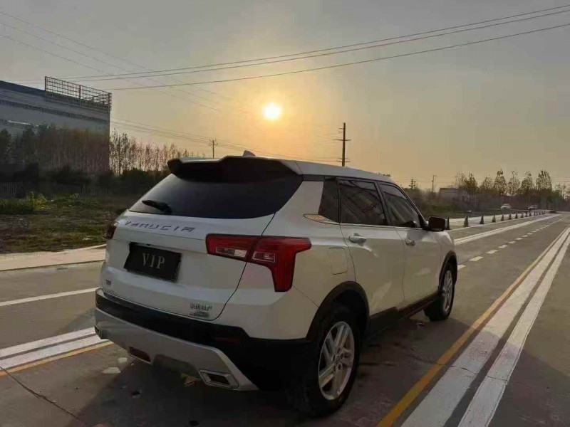 菏泽22年启辰T608