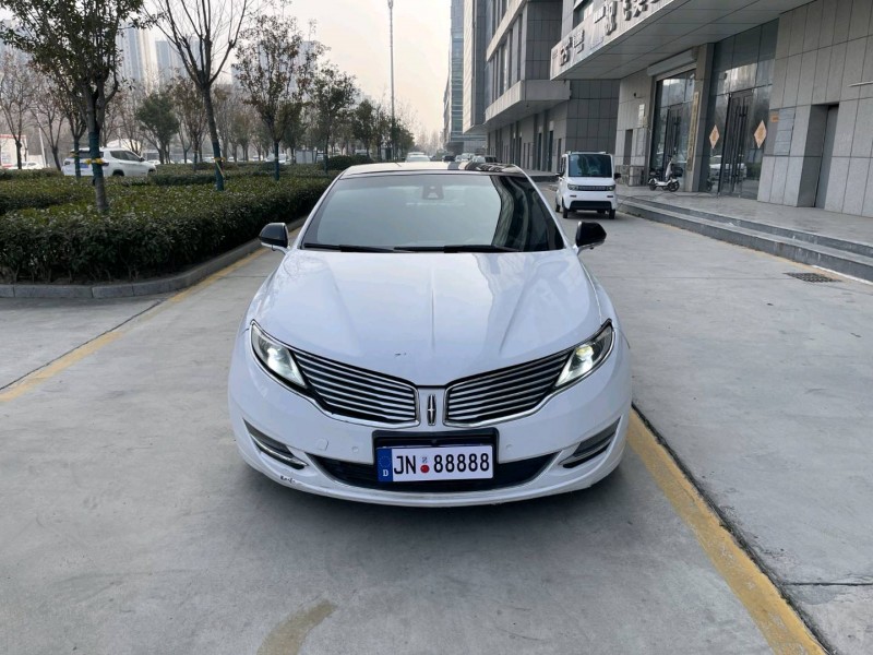 济宁15年林肯MKZ1
