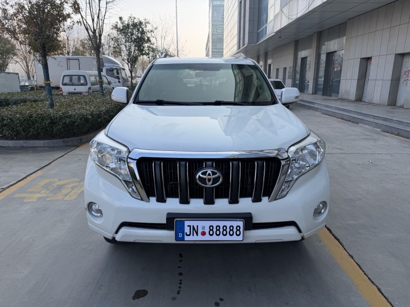 济宁14年丰田普拉多1