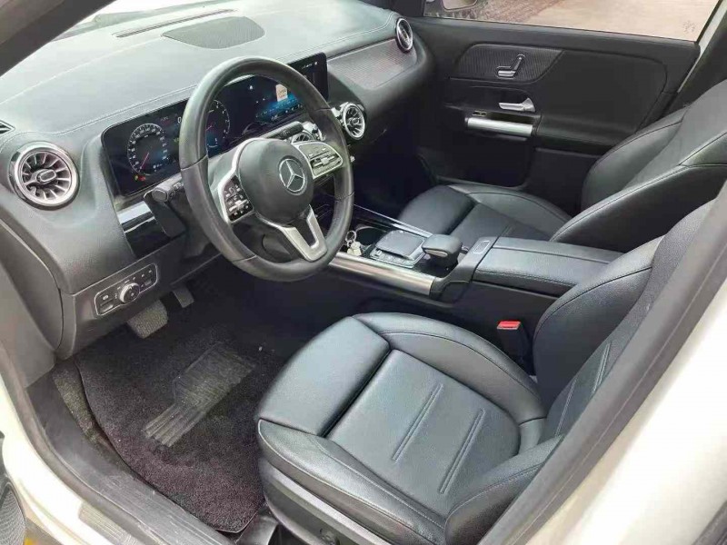 济宁21年奔驰GLA4