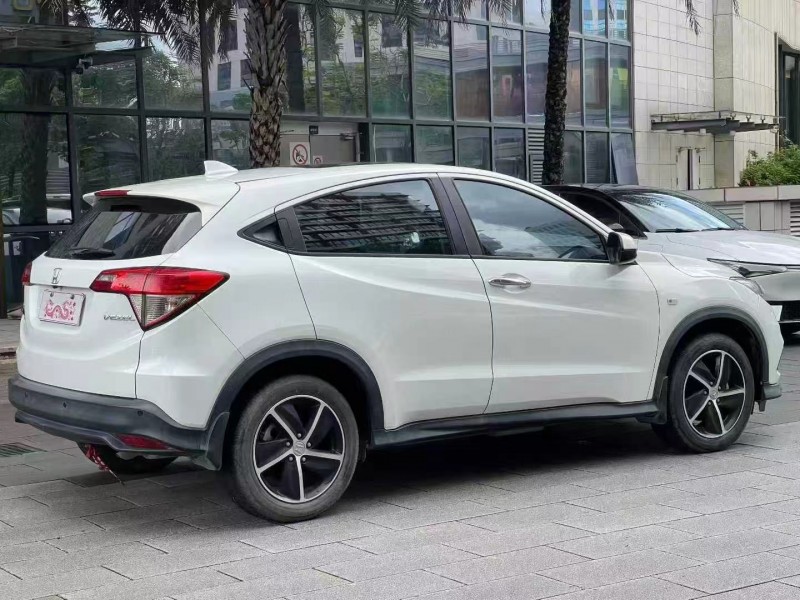 佛山21年本田缤智7