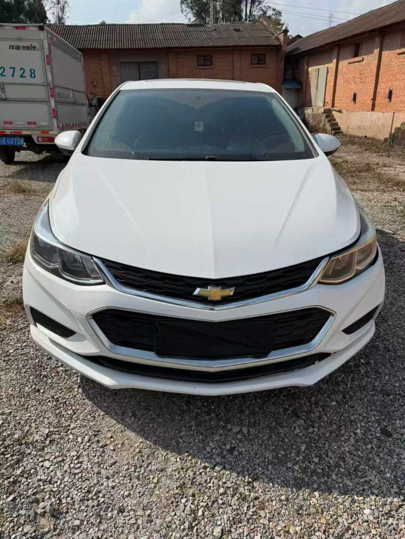 楚雄18年雪佛兰科鲁兹1