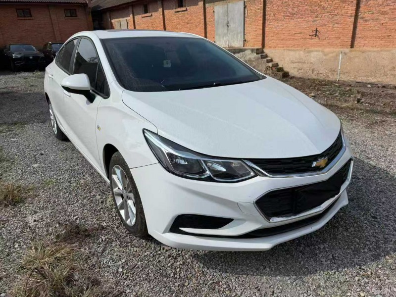 楚雄18年雪佛兰科鲁兹3