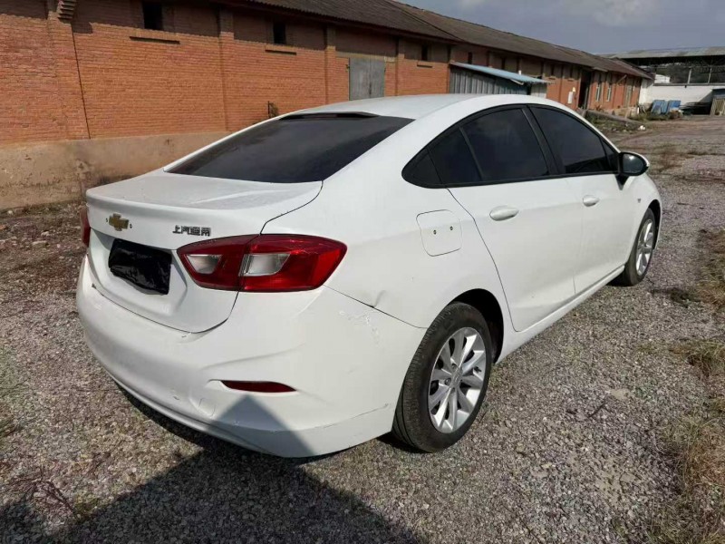 楚雄18年雪佛兰科鲁兹5