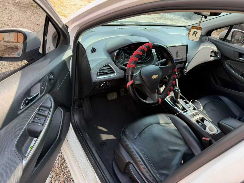 楚雄18年雪佛兰科鲁兹9