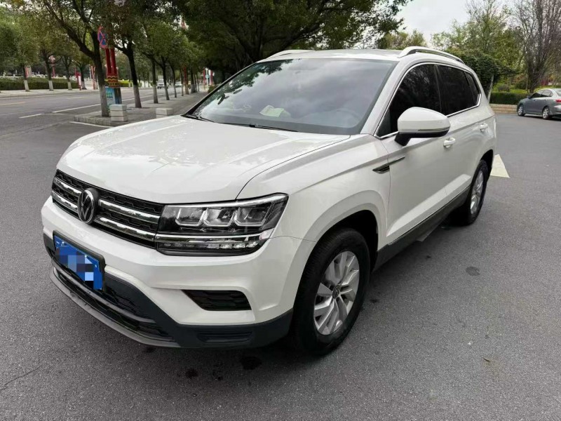 楚雄21年大众途岳2