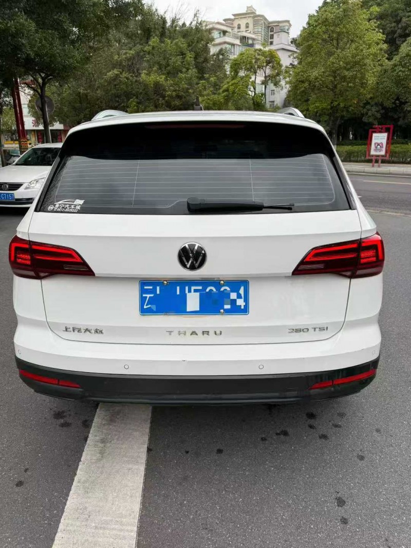 楚雄21年大众途岳6