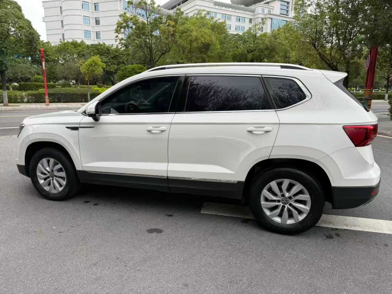 楚雄21年大众途岳7