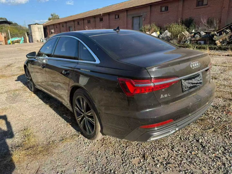 楚雄20年奥迪A6L4