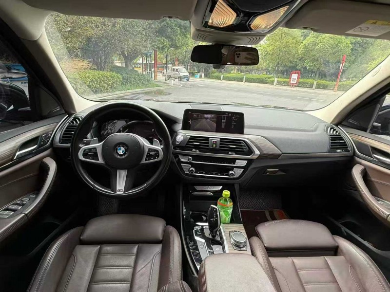 楚雄20年宝马X38