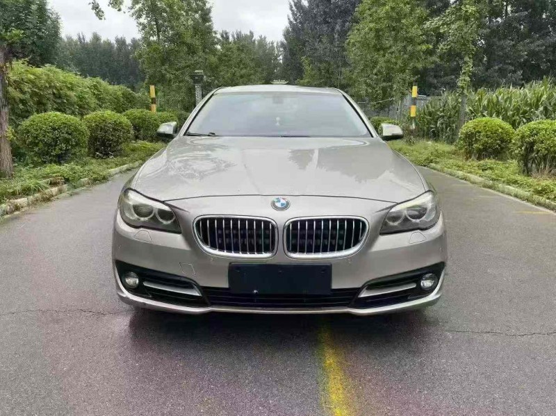 济宁17年宝马5系1