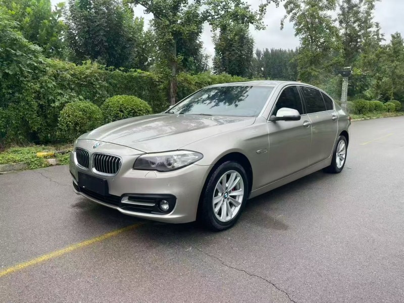 济宁17年宝马5系3