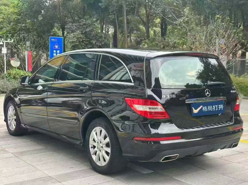 深圳12年奔驰R7