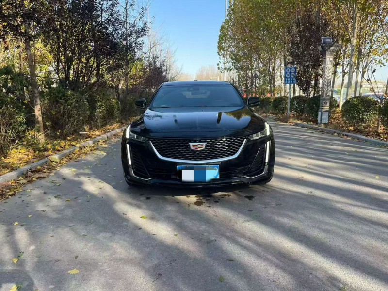 济宁21年凯迪拉克CT51