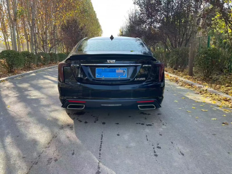 济宁21年凯迪拉克CT59