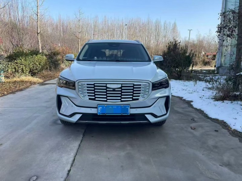 济宁22年吉利星越1