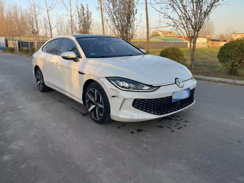 济宁23年大众凌渡2