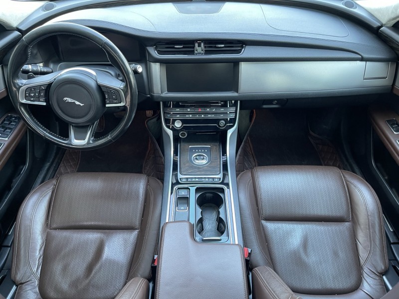 济宁18年捷豹XFL4