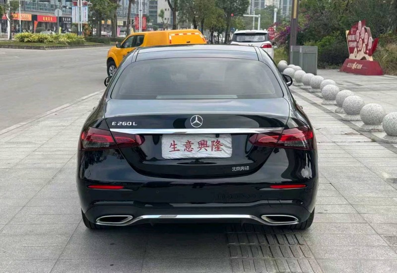 阳江22年奔驰E8