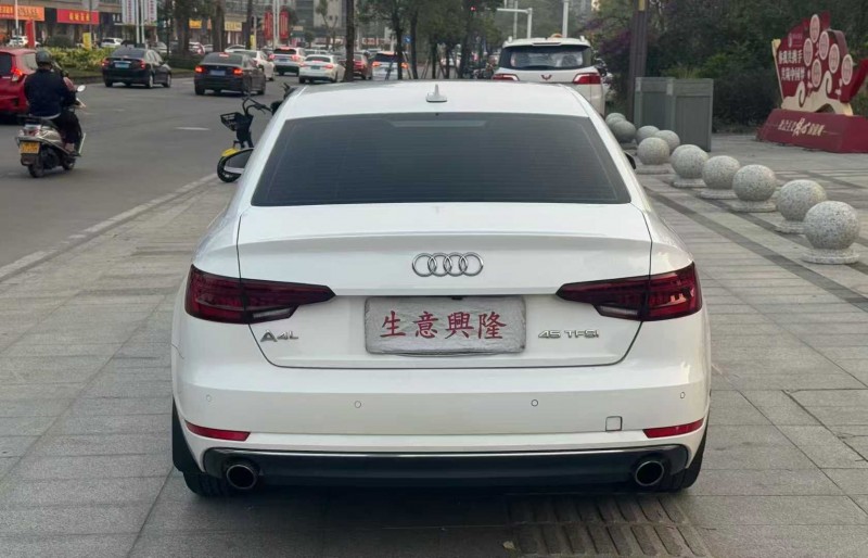 阳江18年奥迪A4L8