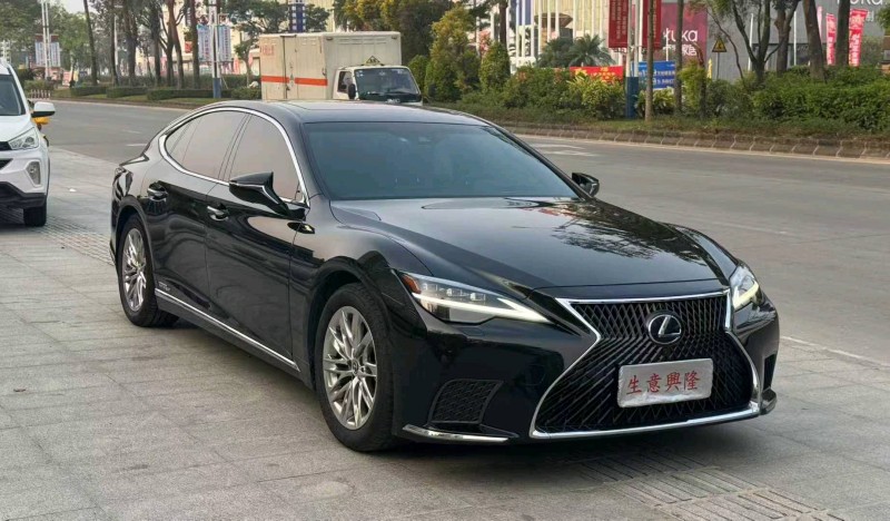 阳江23年雷克萨斯LS2