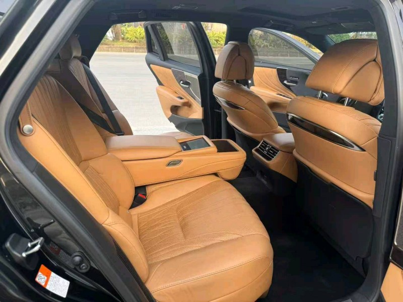 阳江23年雷克萨斯LS6