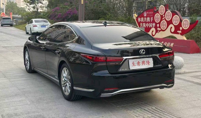 阳江23年雷克萨斯LS7