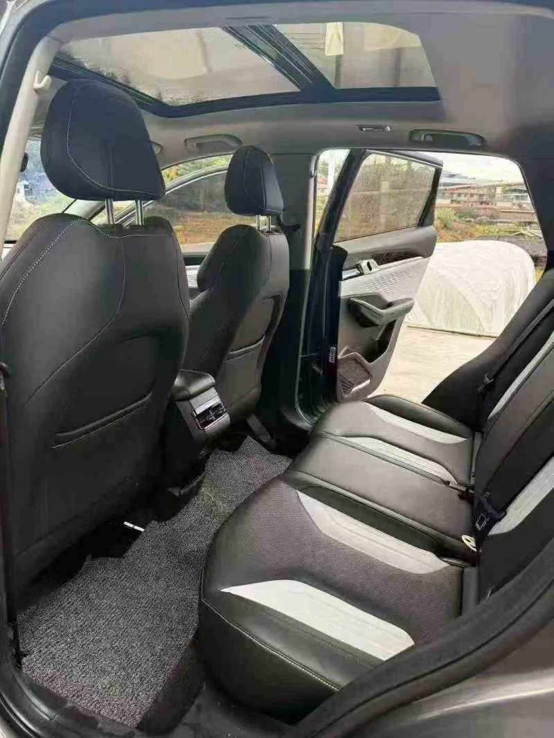 南平22年吉利缤越7