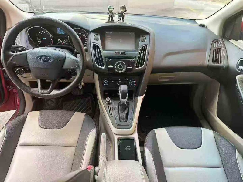 漳州16年福特福克斯6