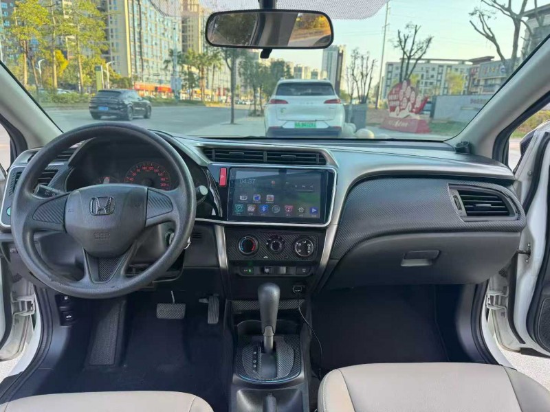 阳江18年本田锋范4
