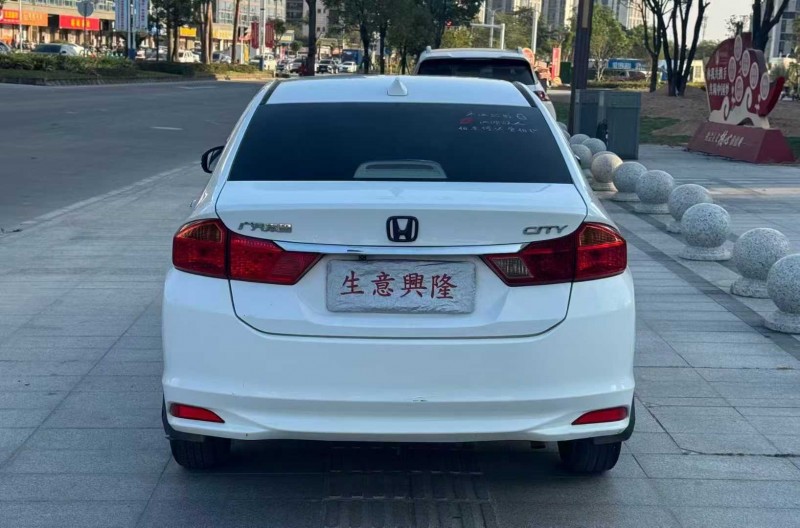 阳江18年本田锋范8