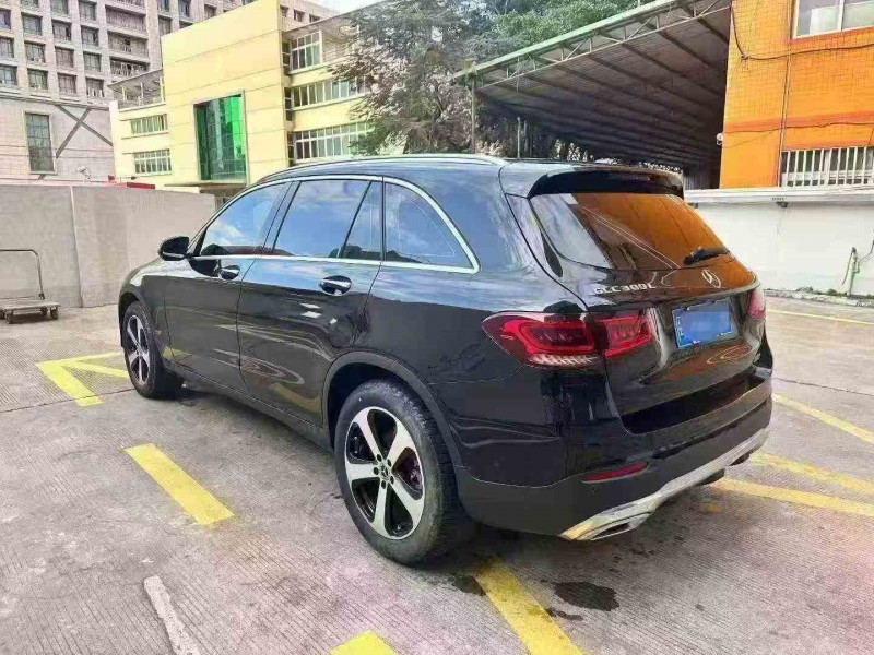 南平21年奔驰GLC7