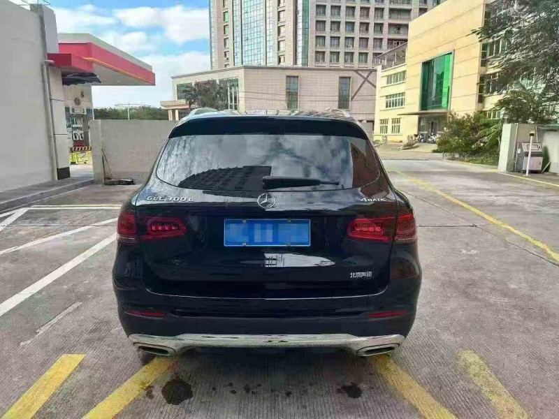 南平21年奔驰GLC9