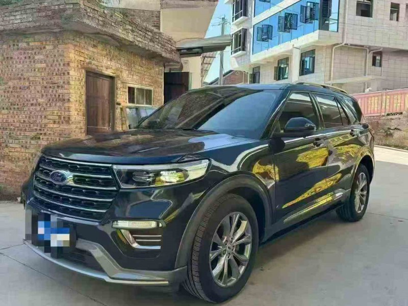 常德21年福特探险者3