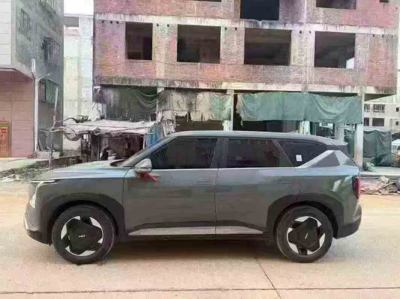 钦州25年起亚EV52