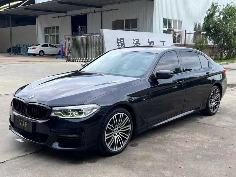 徐州19年宝马5系3