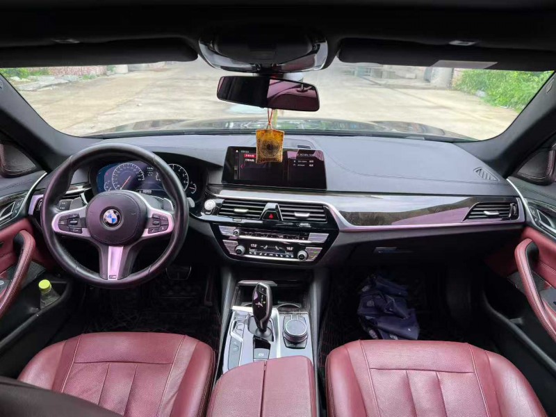 徐州19年宝马5系8