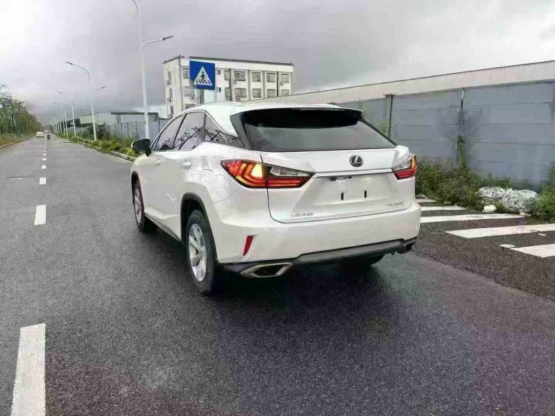 连云港19年雷克萨斯RX8