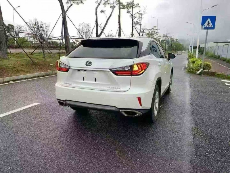 连云港19年雷克萨斯RX9