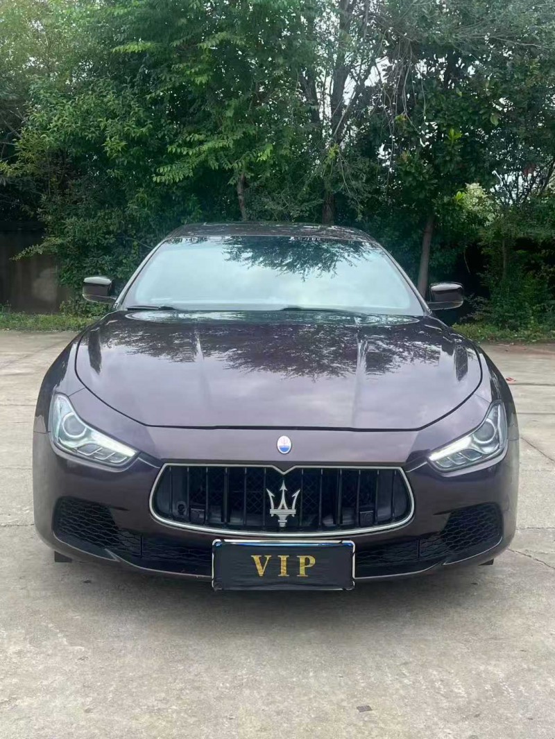 徐州15年玛莎拉蒂Ghibli1