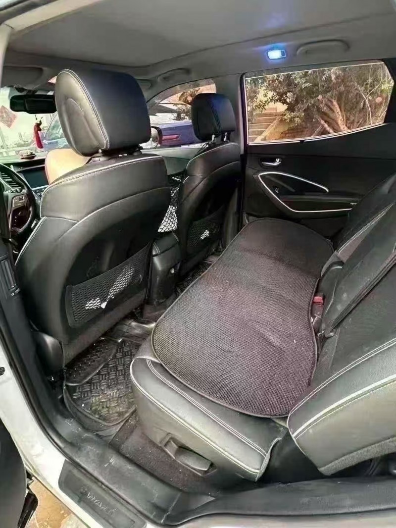 菏泽19年现代新胜达4