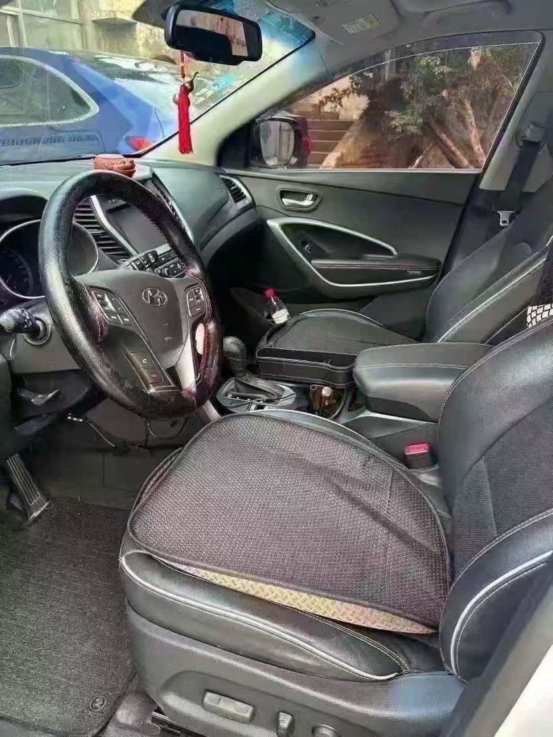 菏泽19年现代新胜达6