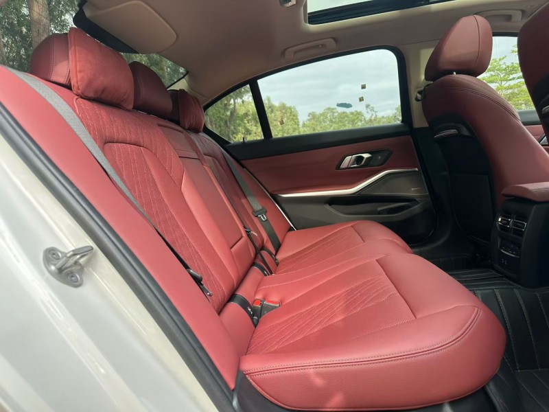 广州22年宝马3系6