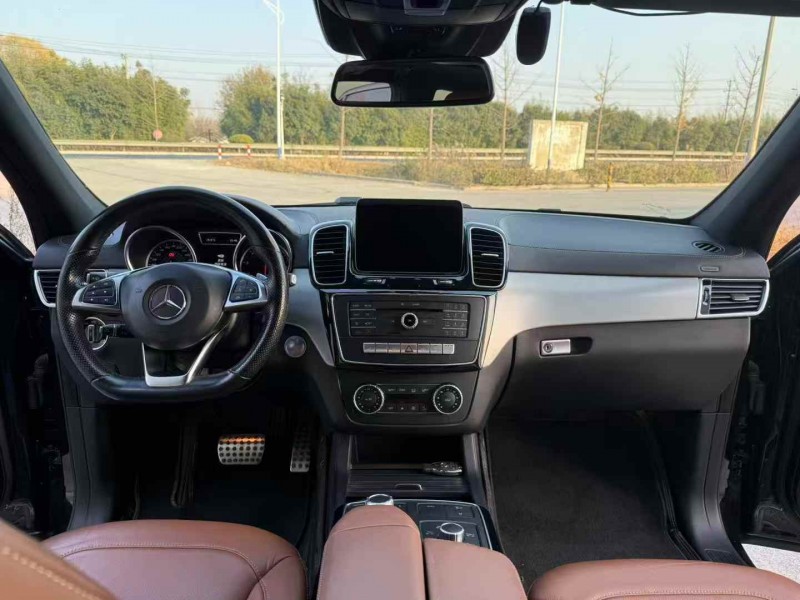 徐州18年奔驰AMG5