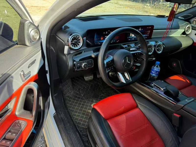 楚雄24年奔驰AMG9