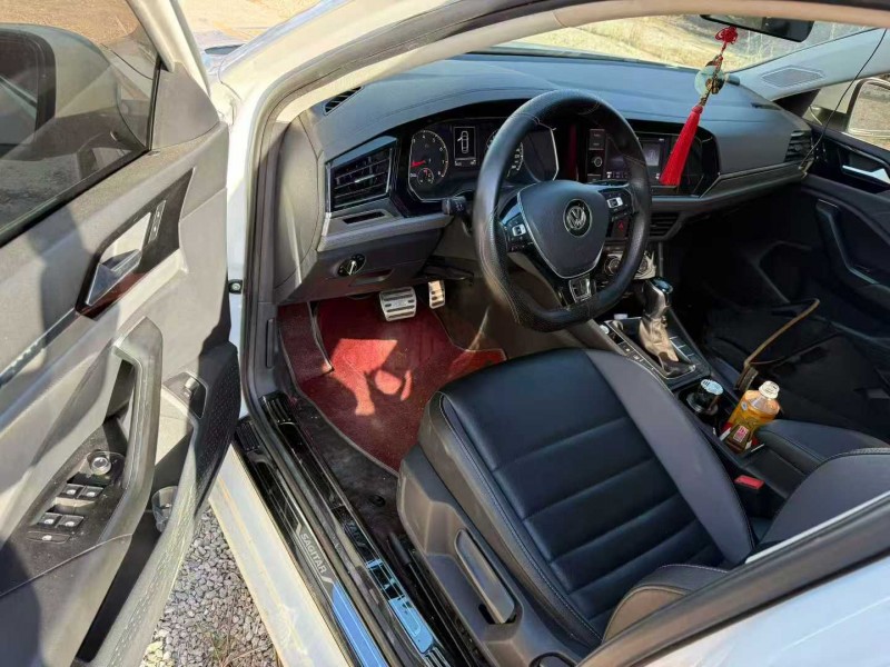 楚雄19年大众速腾9