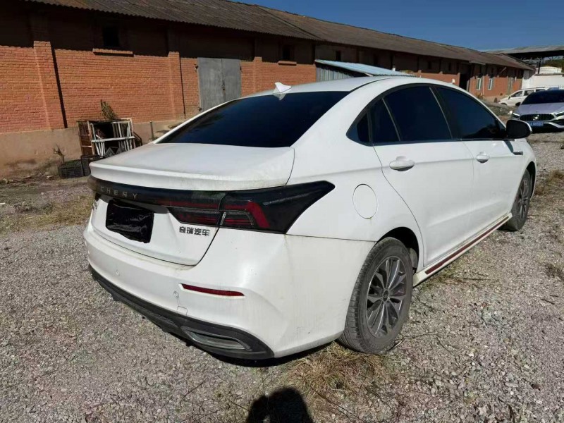 楚雄24年奇瑞艾瑞泽7