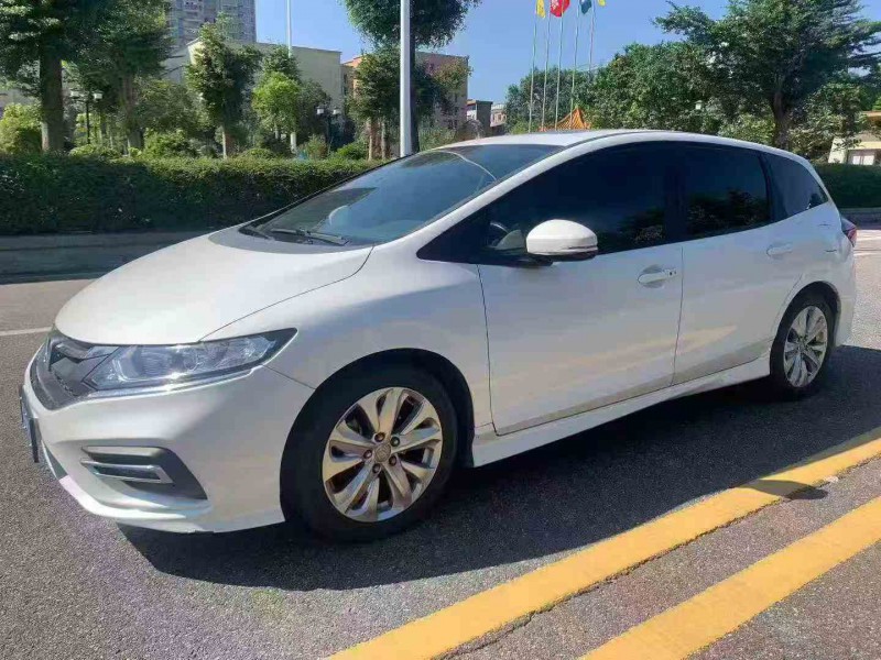 深圳19年本田杰德3